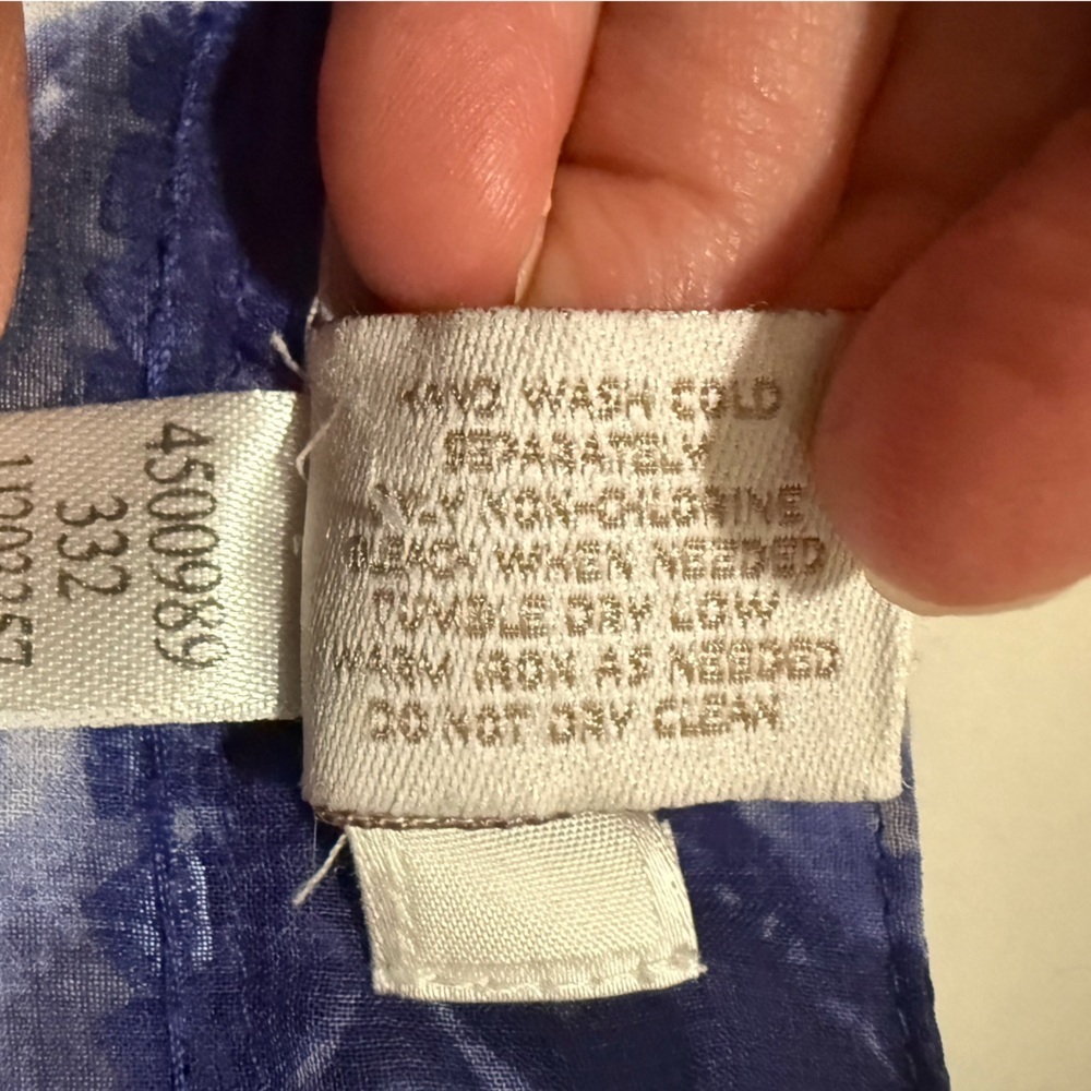 Chico’s Blue Geometric Patterned Sequin Trim Tuni… - image 7